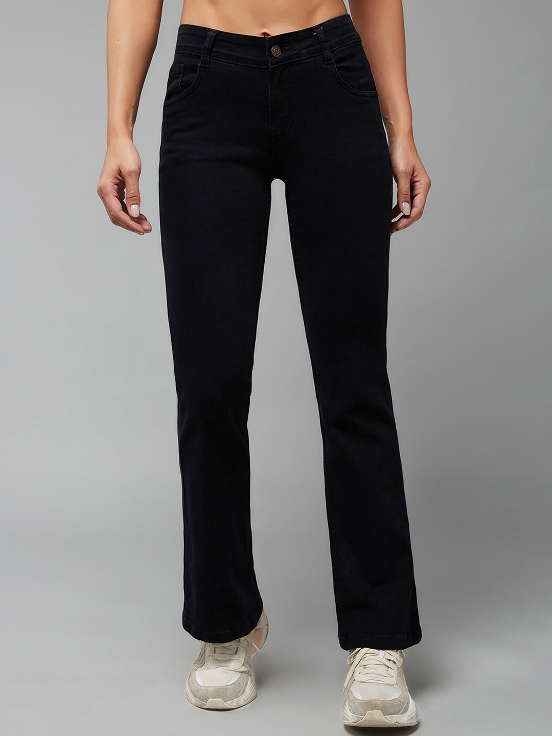 

DOLCE CRUDO Women Black Bootcut Clean Look Stretchable Jeans