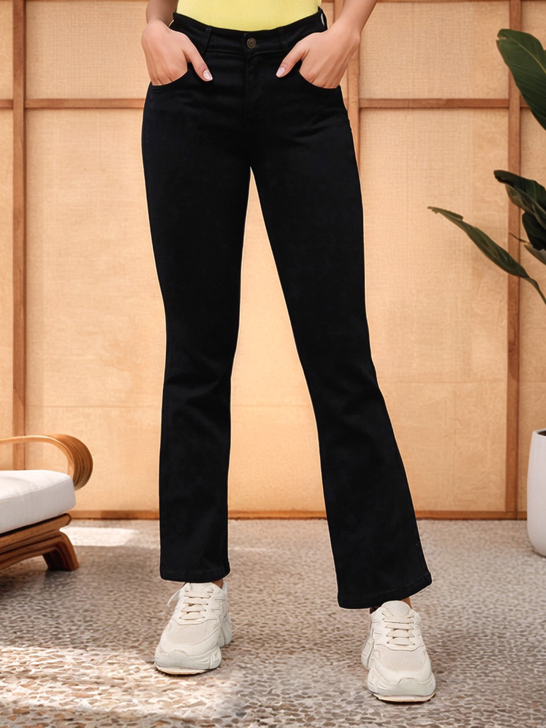 

Dolce Crudo Women Black Bootcut High-Rise Cotton Jeans