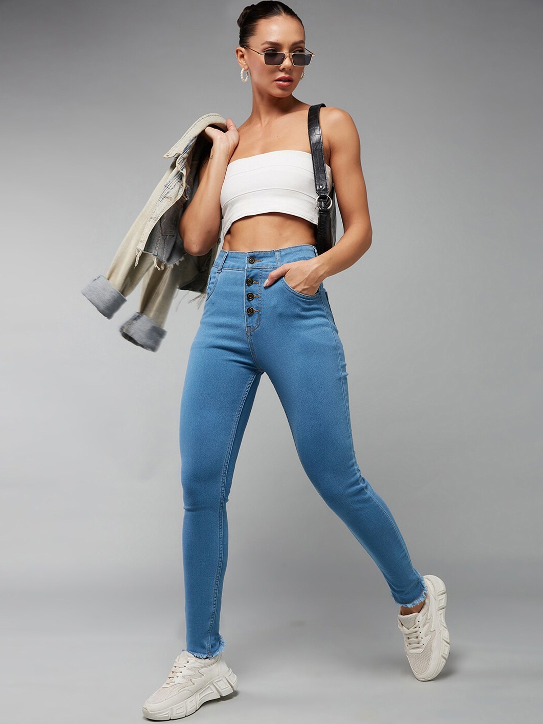 

DOLCE CRUDO Women Skinny Fit Clean Look High-Rise Cotton Jeans, Blue