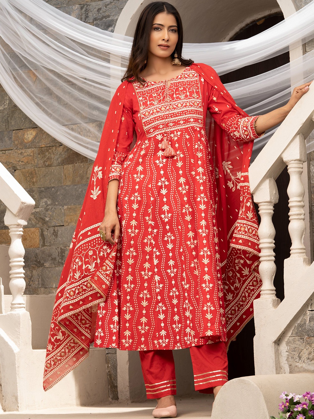 

Sangria Ethnic Motifs Printed Pure Cotton Gotta Patti Kurta With Trousers & Dupatta, Red