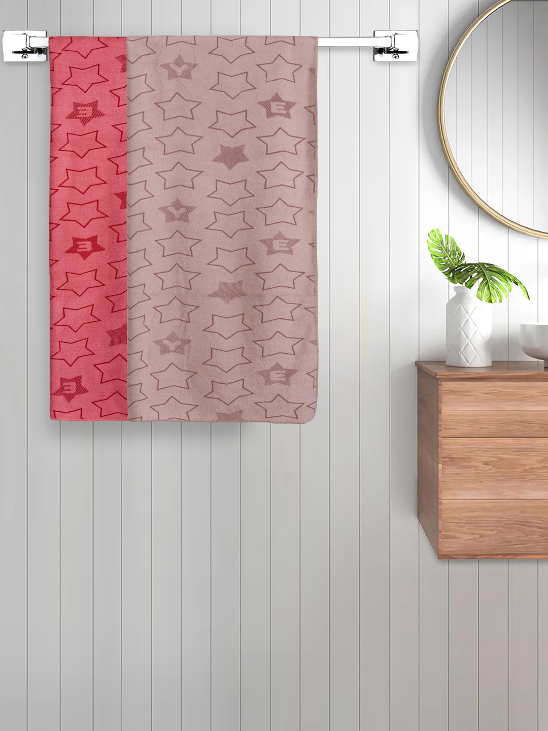 

FABINALIV 2-Pcs Pink & Mauve Geometric Printed 350 GSM Cotton Bath Towels