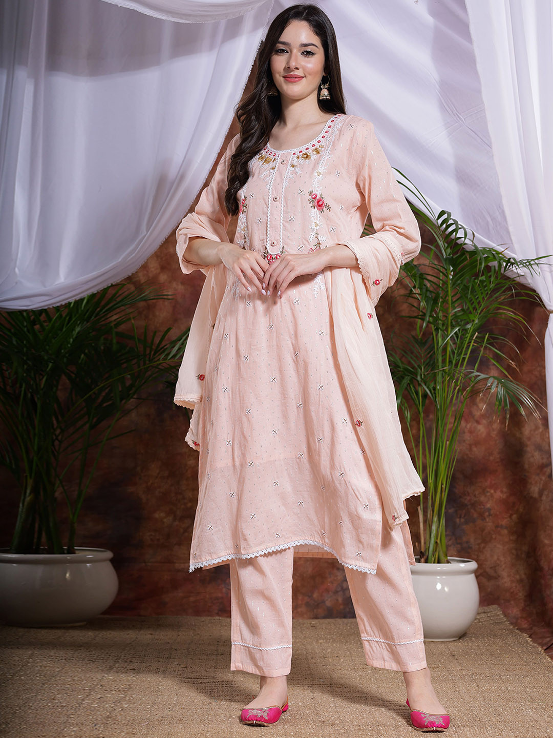 

MESMORA FASHION Floral Embroidered Thread Work Pure Cotton Kurta with Trousers, Peach