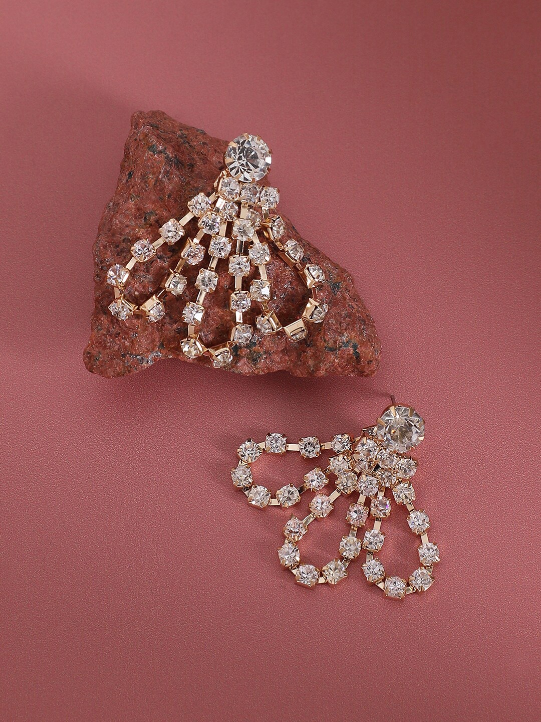 

SOHI Gold Plated Stone Studded Drop Earrings