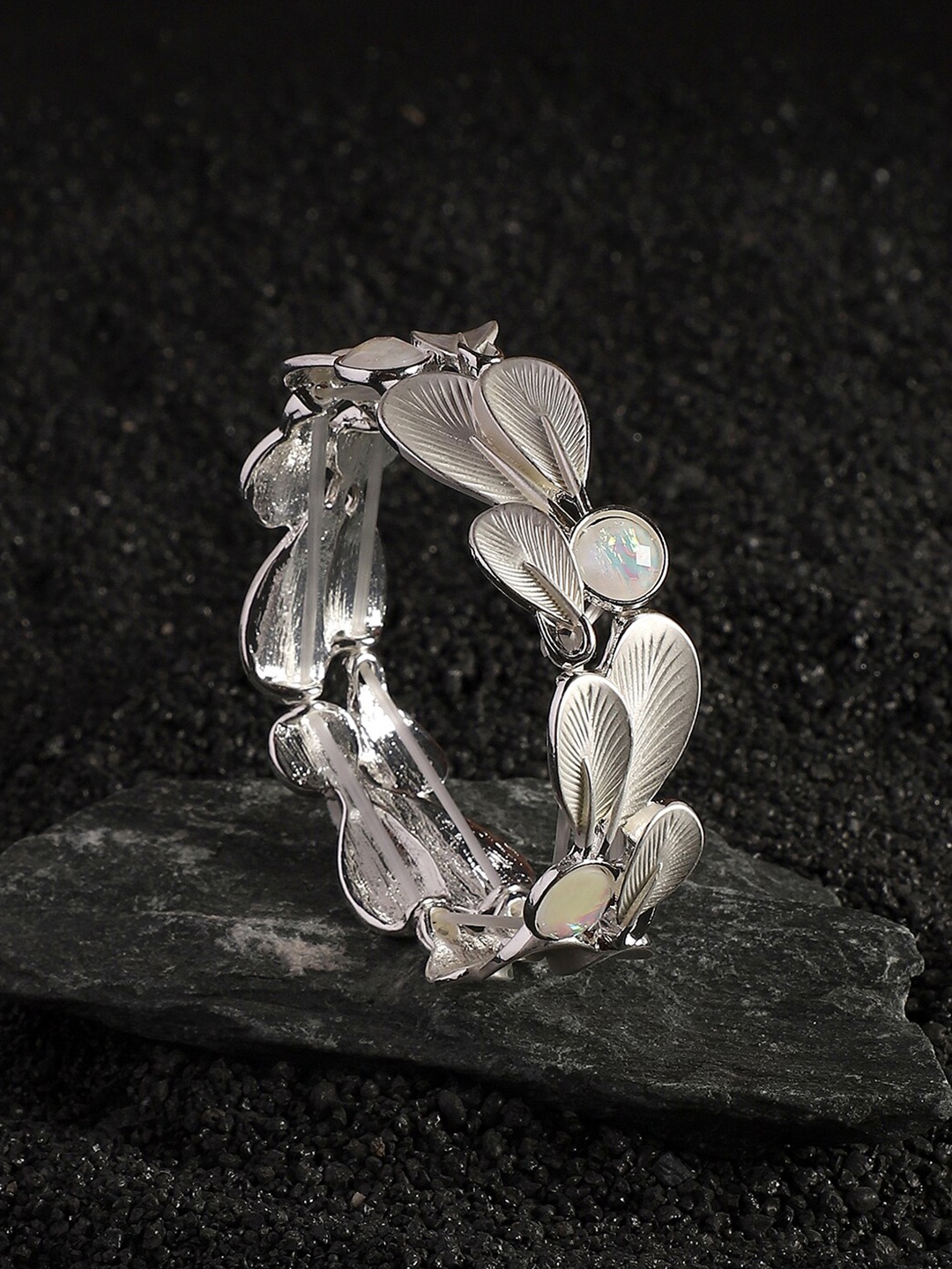 

SOHI Silver Plated Stone Studded Elasticated Bracelet