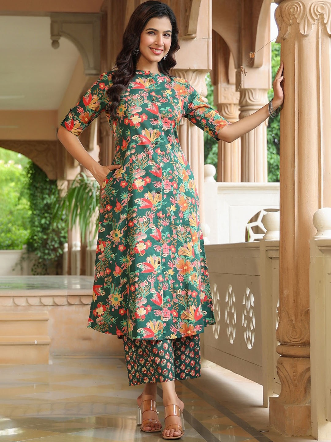 

PIROH Floral Printed Pure Cotton A-Line Kurta with Palazzos, Green
