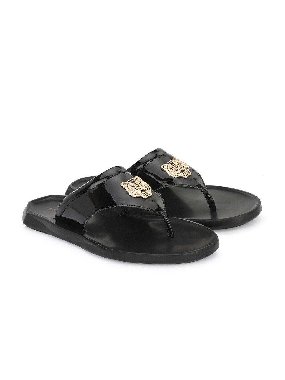 

ATTITUDIST Men Embellished Comfort Sandals, Black