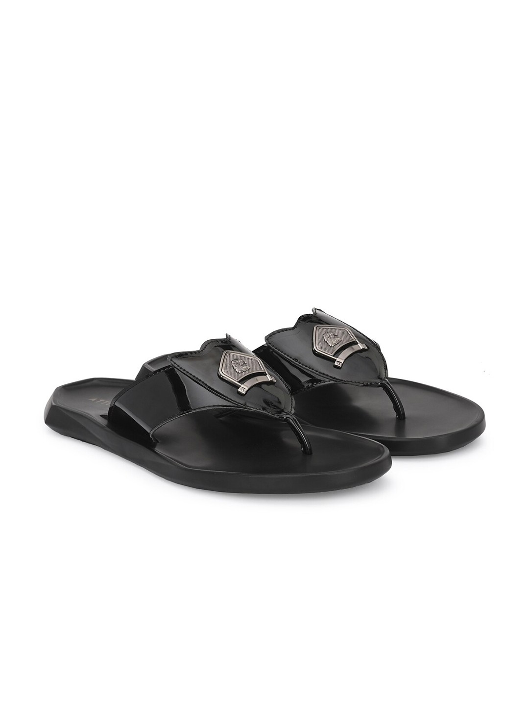 

ATTITUDIST Men Embellished Comfort Sandals, Black