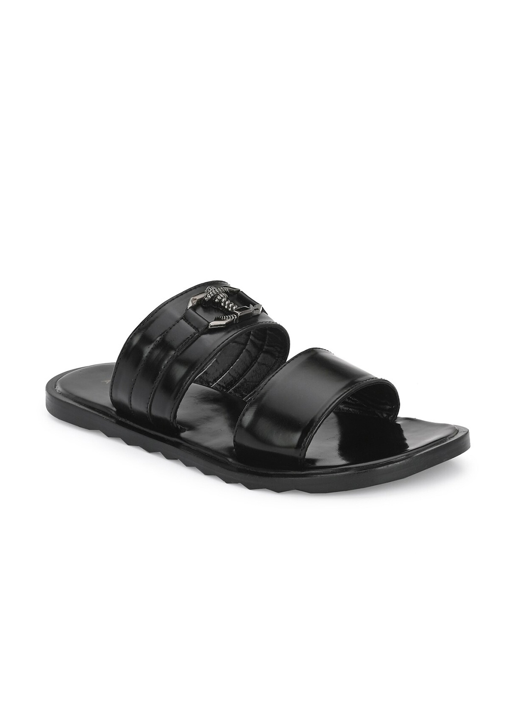 

ATTITUDIST Men Textured Embellished Comfort Sandals, Black