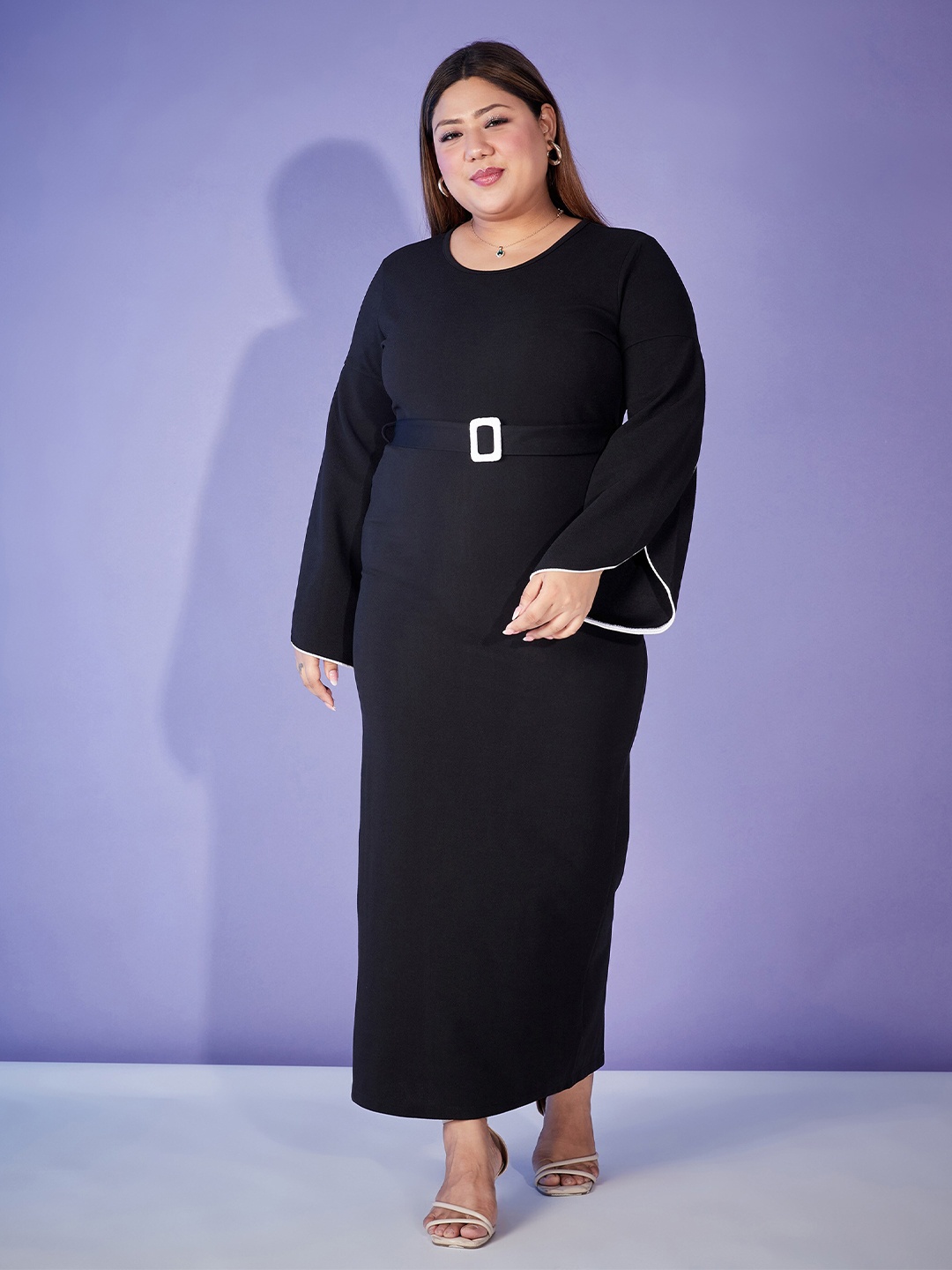 

SASSAFRAS Curve Plus Size Black Maxi Dress With Belt