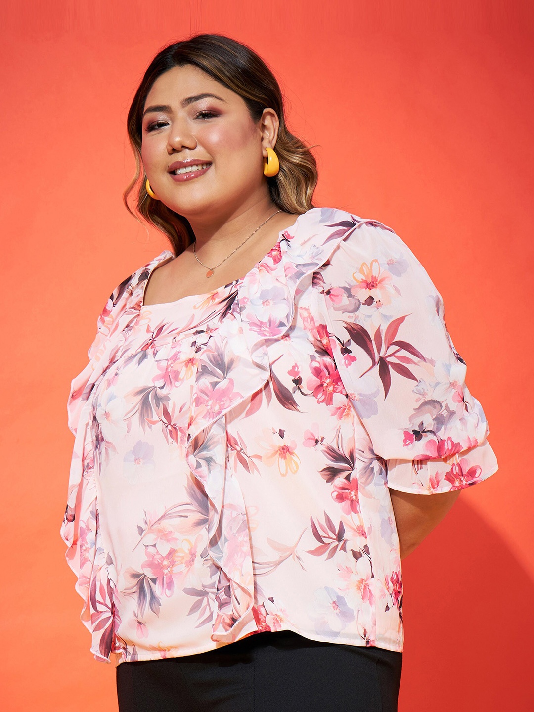 

SASSAFRAS Curve Pink Plus Size Floral Printed Square Neck Ruffle Detail Georgette Top