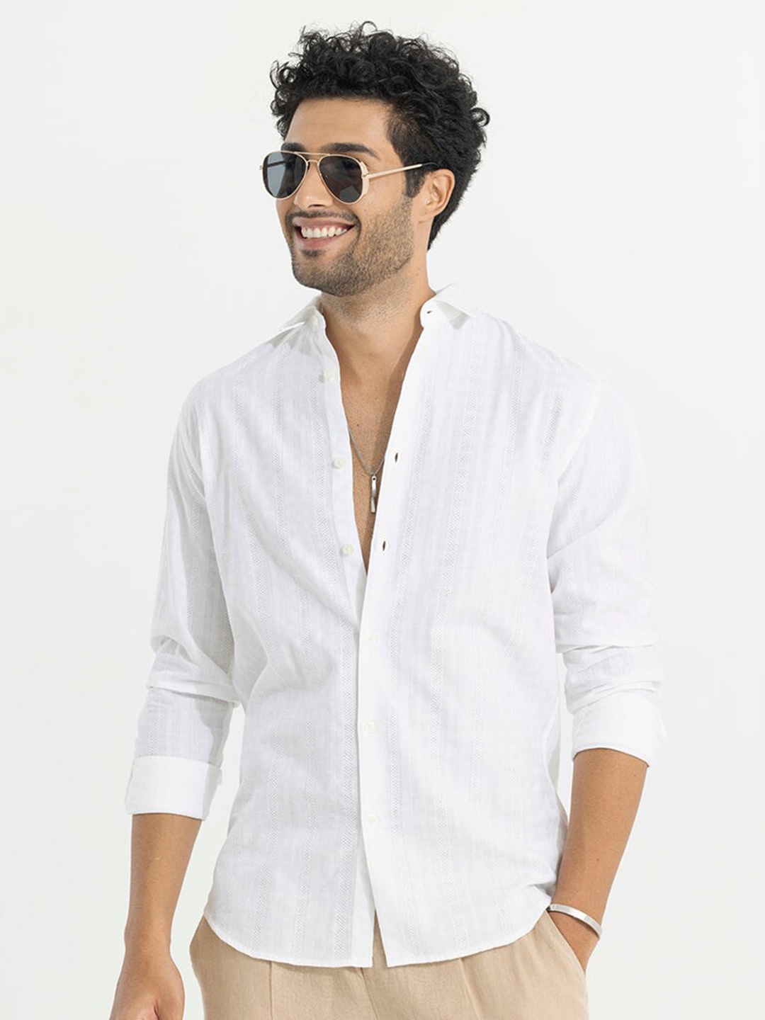 

Snitch Men White Classic Slim Fit Opaque Striped Casual Shirt
