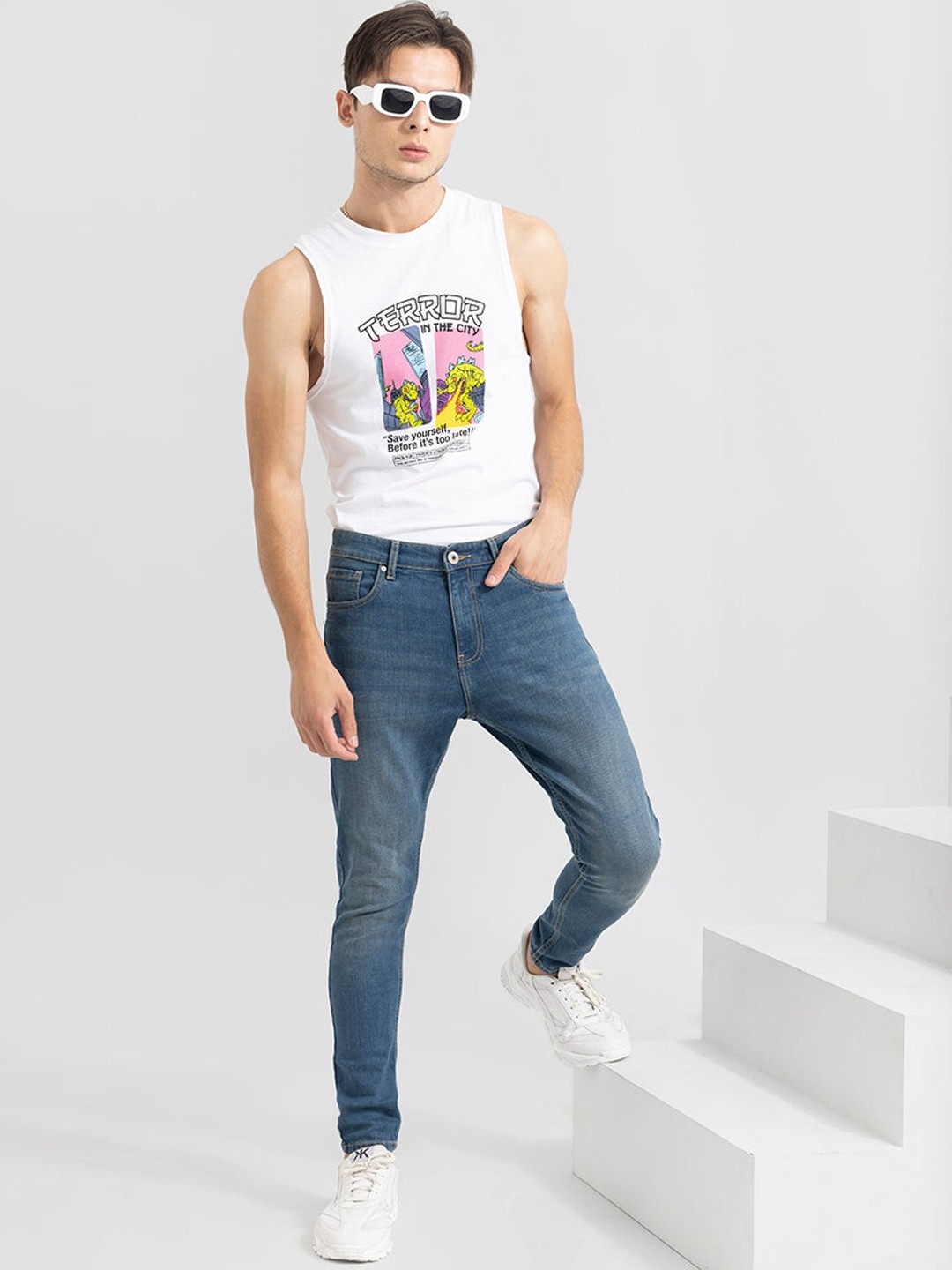 

Snitch Men Blue Skinny Fit Mid-Rise Clean Look Stretchable Jeans