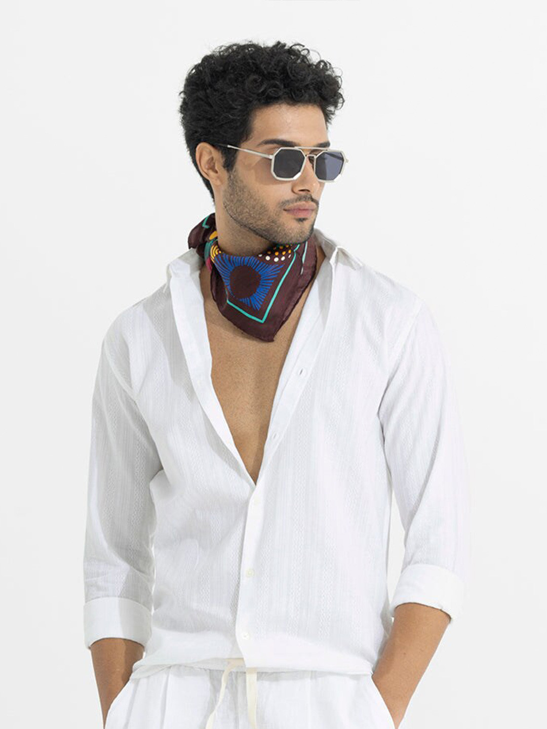 

Snitch White Classic Slim Fit Opaque Striped Pure Cotton Casual Shirt