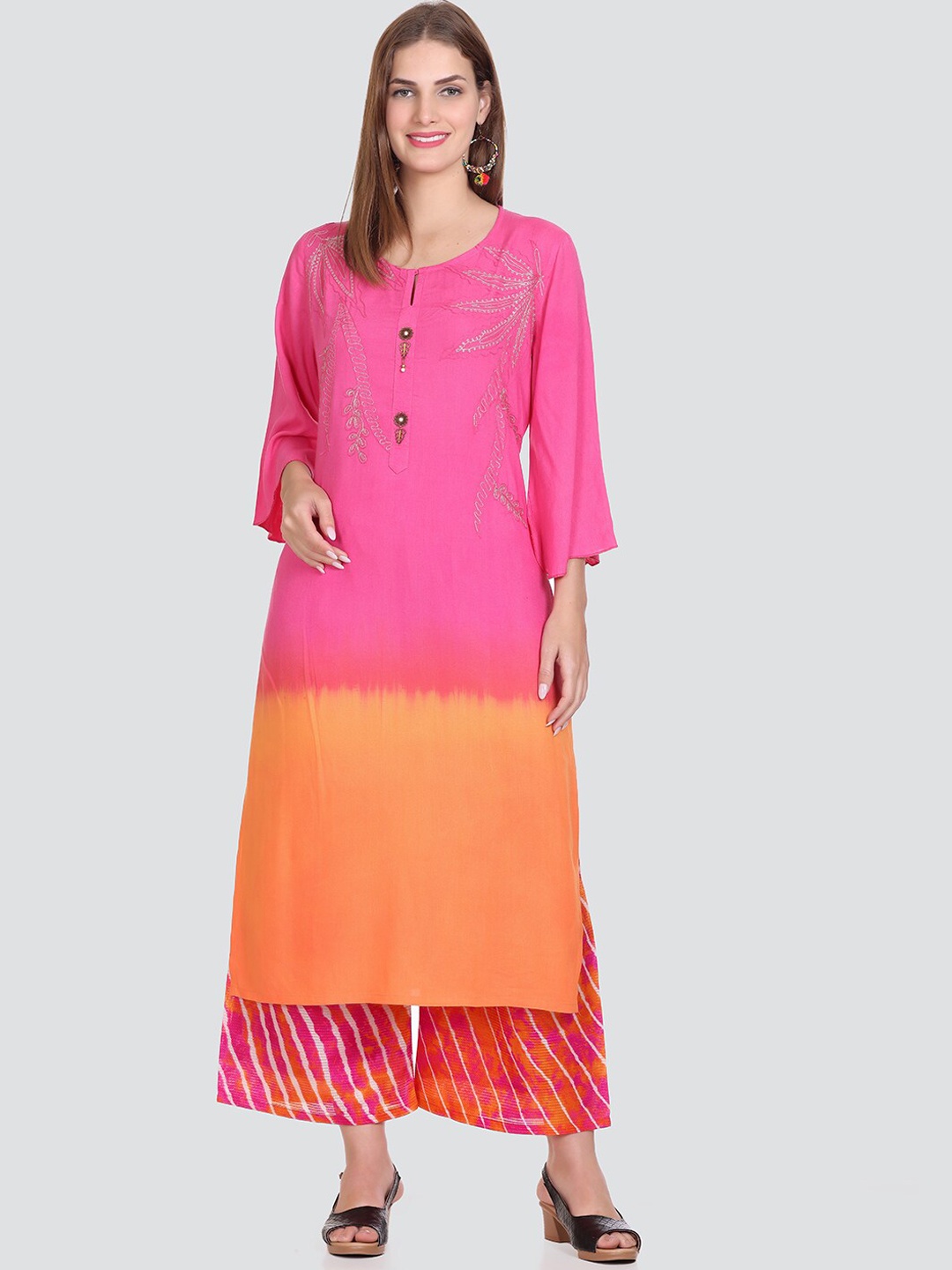 

Elthia Floral Embroidered Thread Work Kurta With Palazzos, Pink