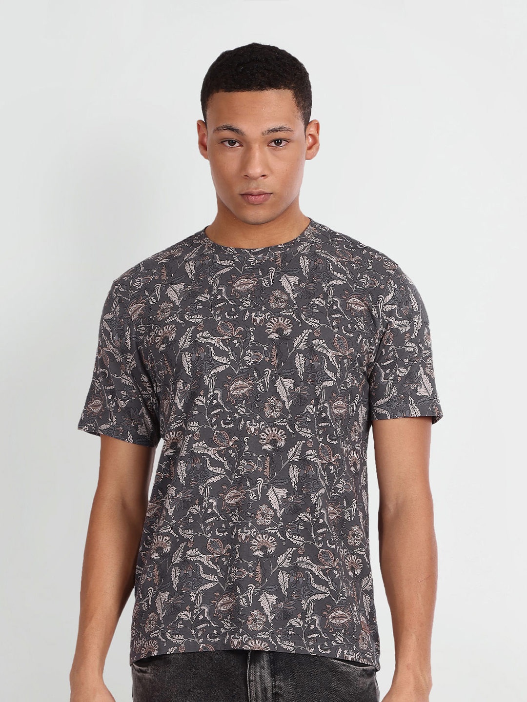 

Flying Machine Floral Printed Short Sleeves Pure Cotton T-shirt, Blue