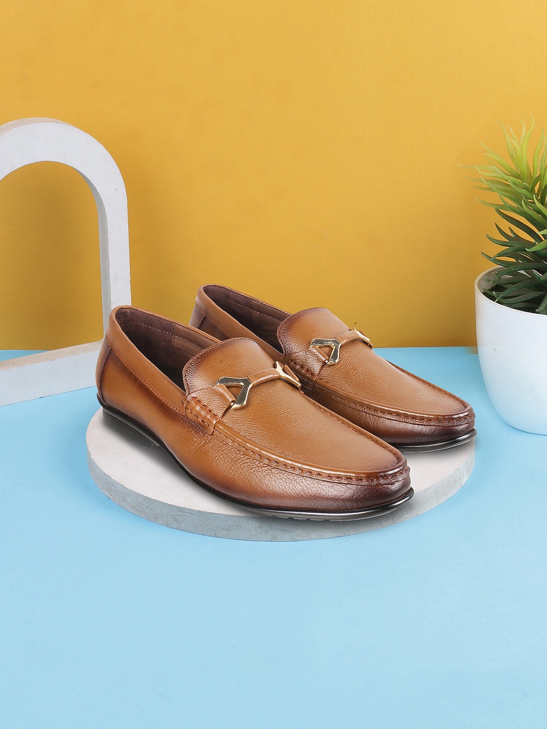 

Metro Men Leather Formal Horsebit Loafers, Tan