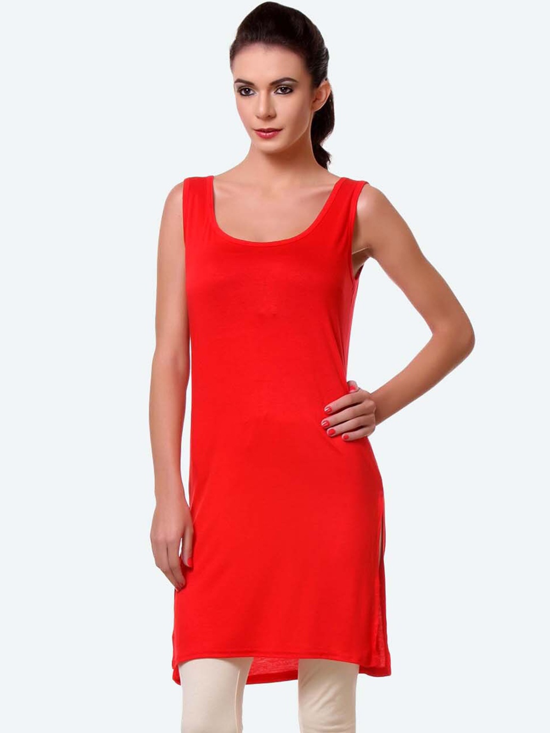 

TEEMOODS Round Neck Non Padded Longline Camisoles, Red