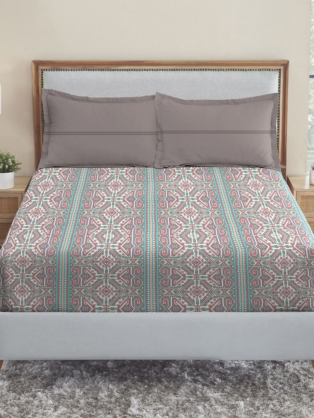 

MYTRIDENT Dusk and Dawn Brown Printed Pure Cotton 144 TC Queen Bedsheet Pillow Covers