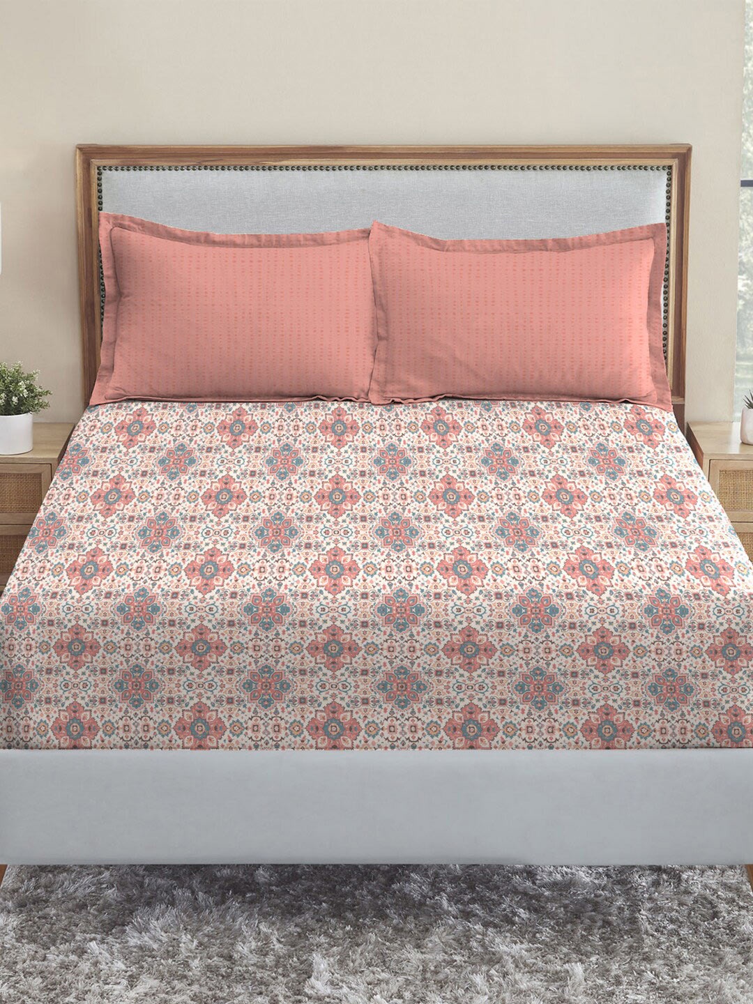 

MYTRIDENT Dusk and Dawn White Printed Pure Cotton 144 TC Queen Bedsheet With 2 Pillow Covers