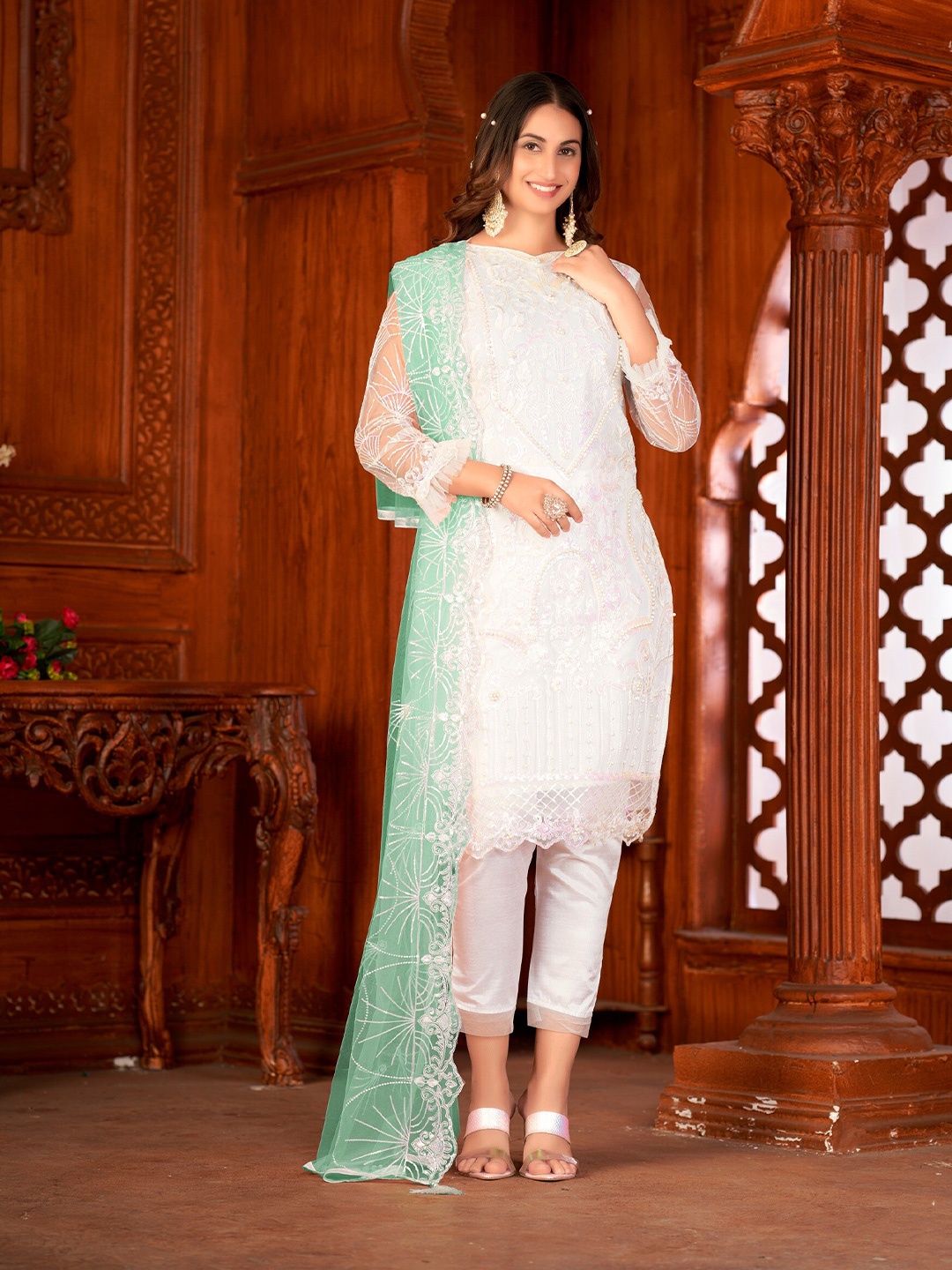 

Atsevam Paisey Embroidered Semi-Stitched Dress Material, White