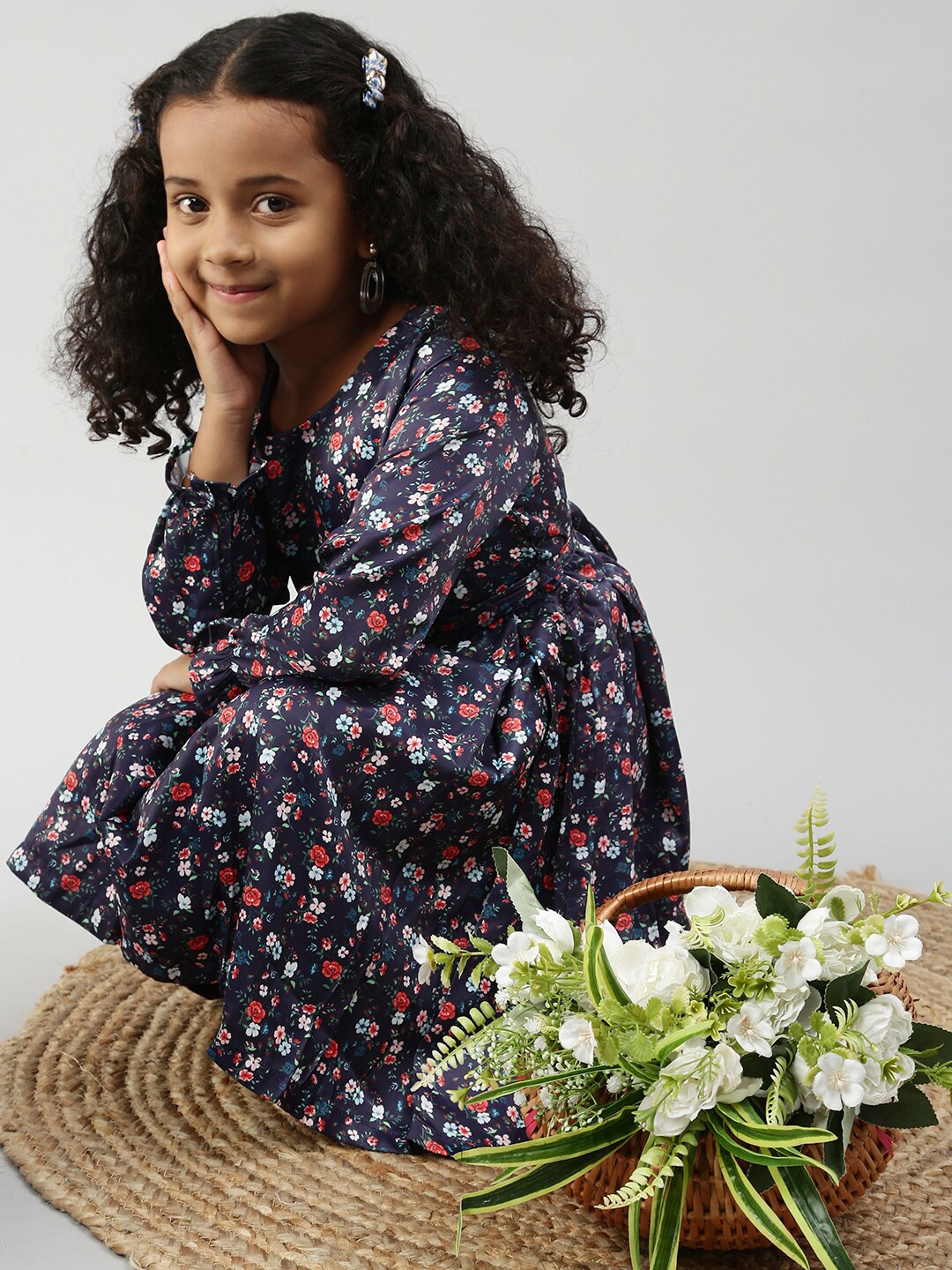 

PIPIN Girls Floral Printed Pleated Detailed Puff Sleeves Dress, Navy blue