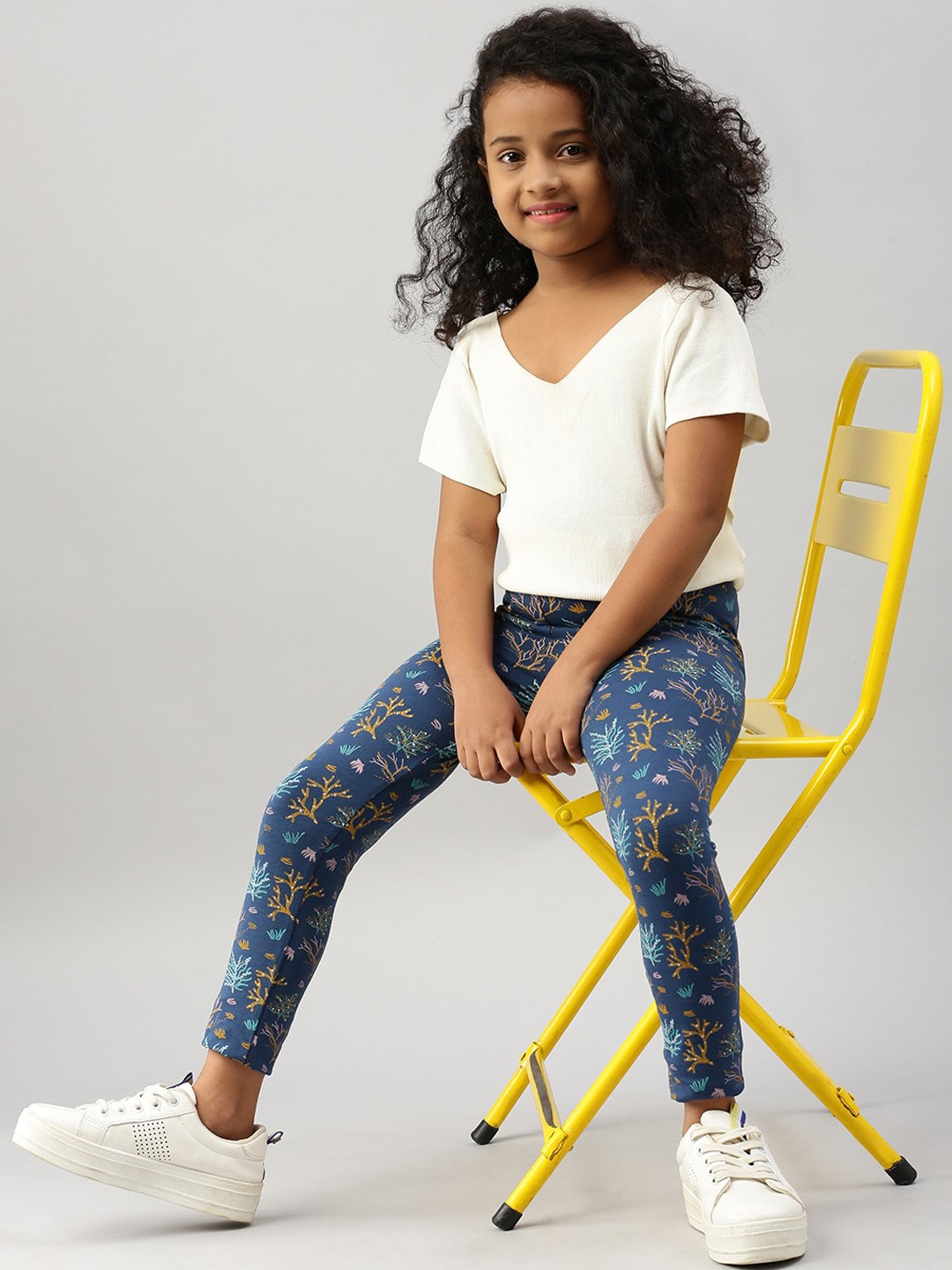 

De Moza Girls Printed Cotton Ankle-Length Leggings, Blue