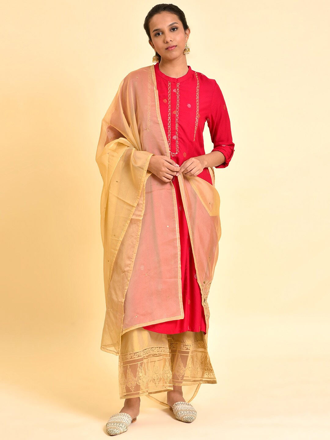 

WISHFUL Ethnic Motifs Embroidered Organza Dupatta With Sequined, Gold