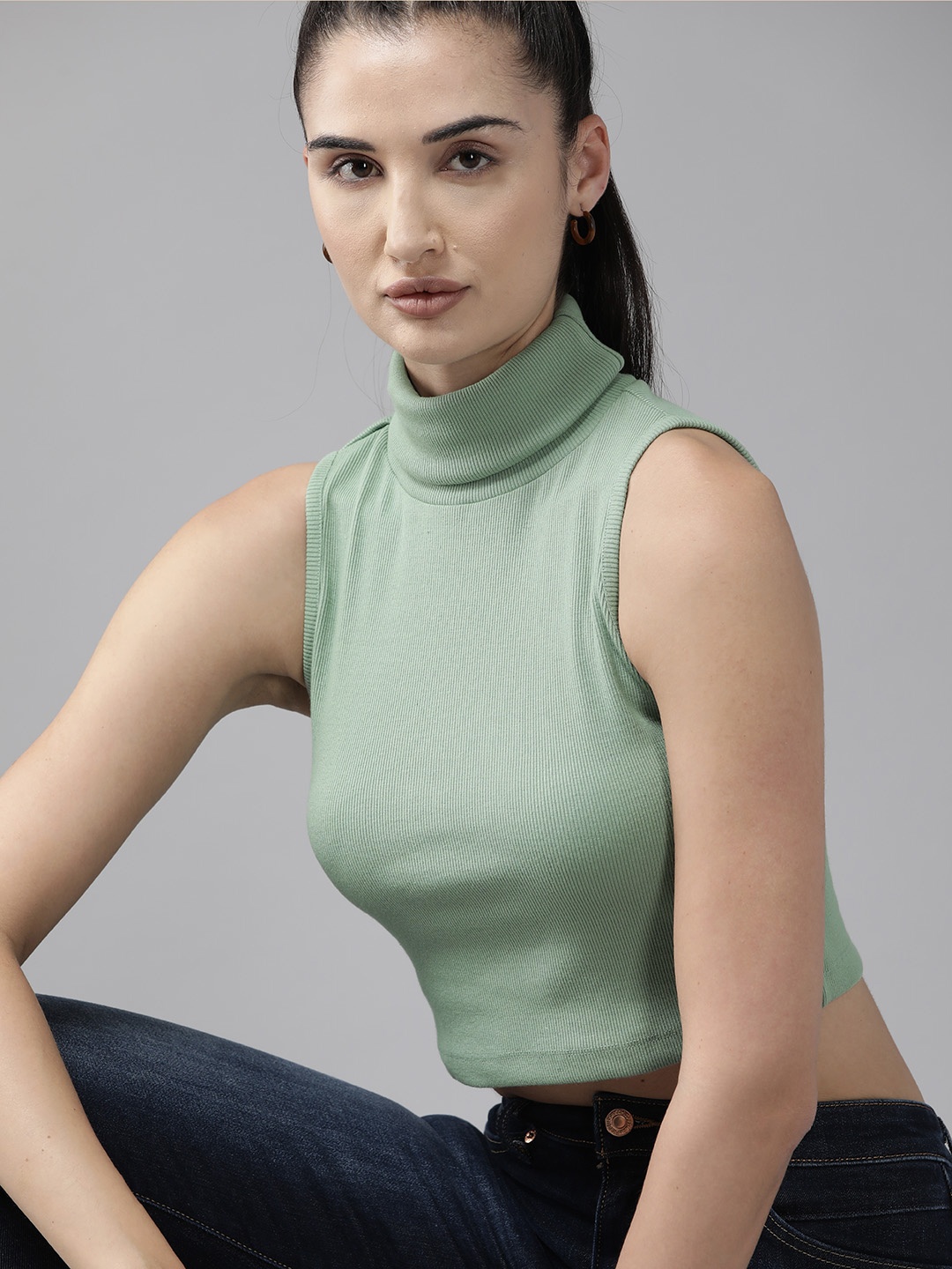 

Roadster Solid Fitted Crop Top, Green