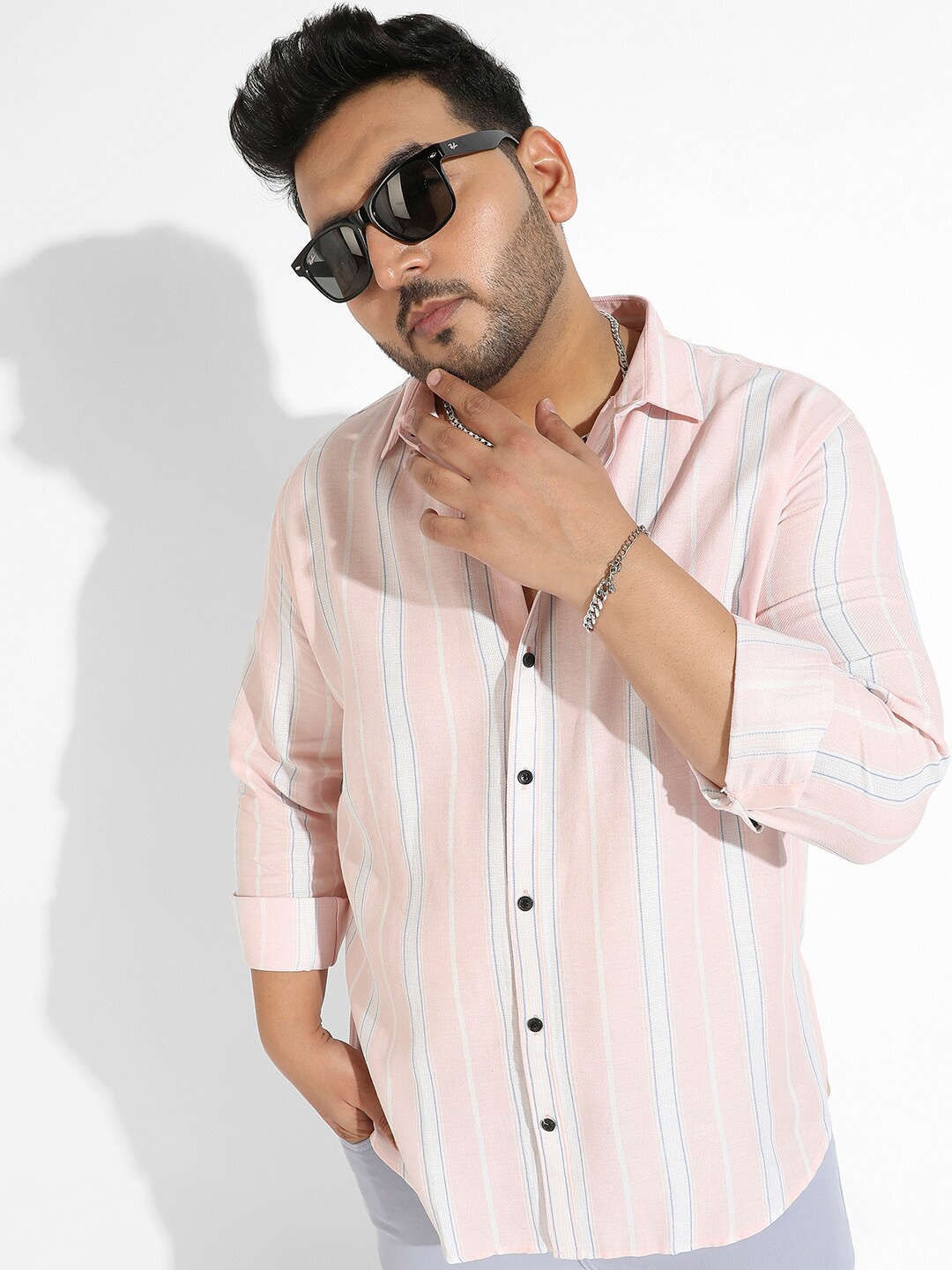 

Instafab Plus Classic Opaque Striped Cotton Casual Shirt, Pink