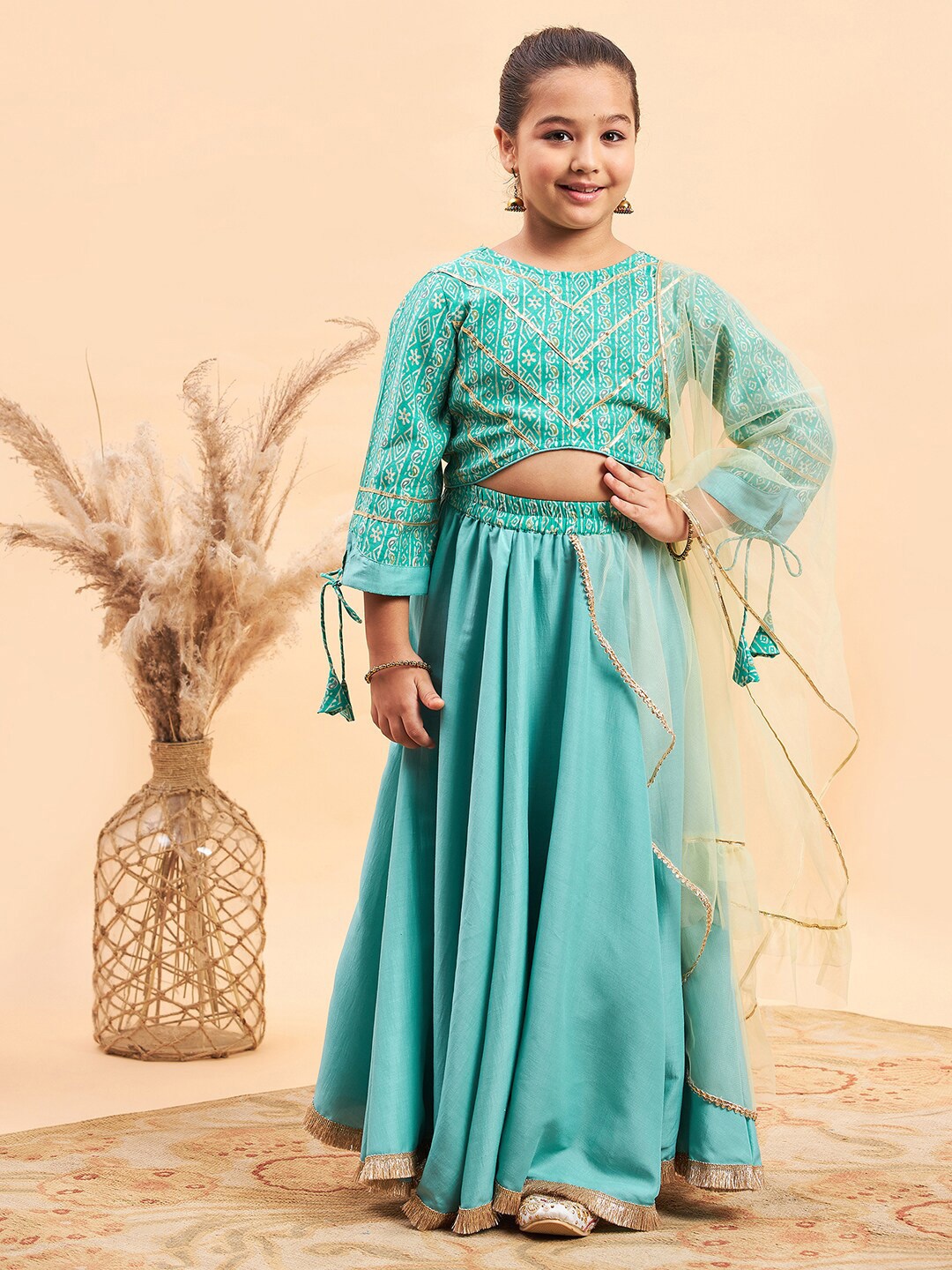 

Stylo Bug Girls Ethnic Motif Printed With Gotta Patti Lehenga Choli, Turquoise blue
