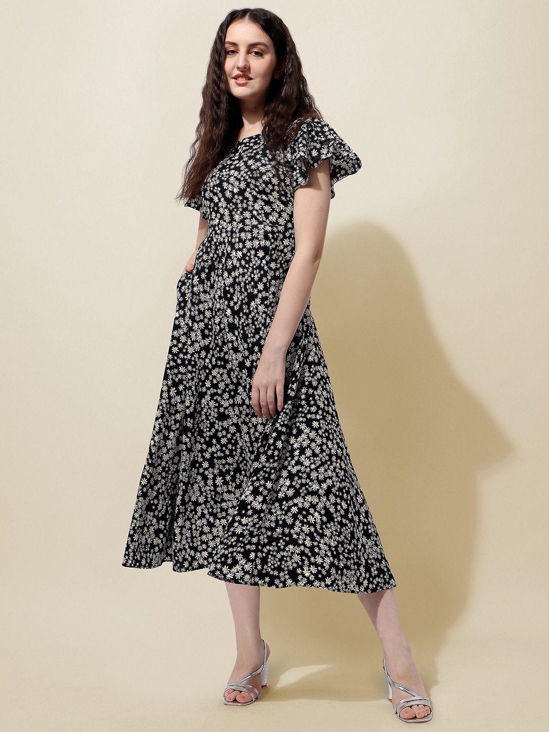 

BAESD Floral Printed Flared Sleeves Fit & Flare Dress, Black