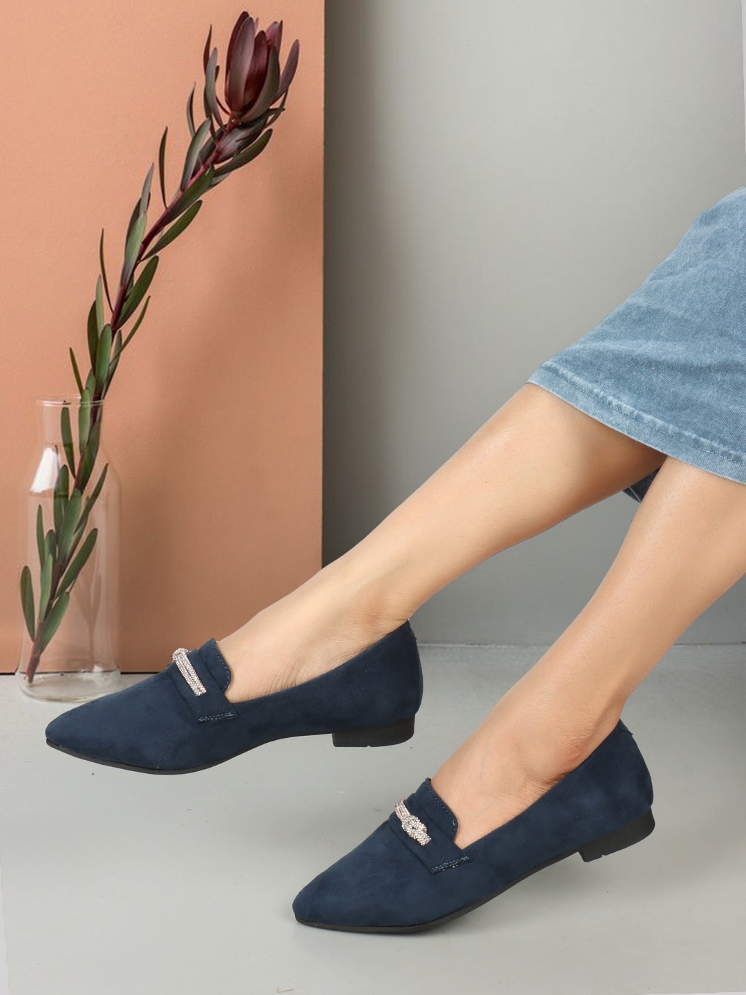 

ELLE Women Embellished Pointed Toe Lightweight Loafers, Navy blue