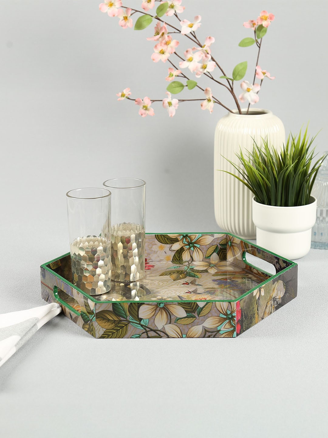 

India Circus by Krsnaa Mehta Green & Pink Printed Hexagon Tray