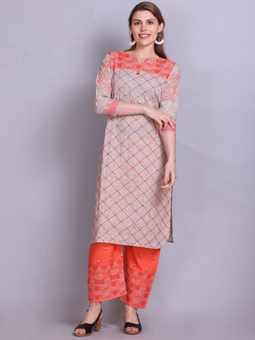 

Elthia Geometric Embroidered Notched Neck Pure Cotton Kurta With Palazzos, Grey
