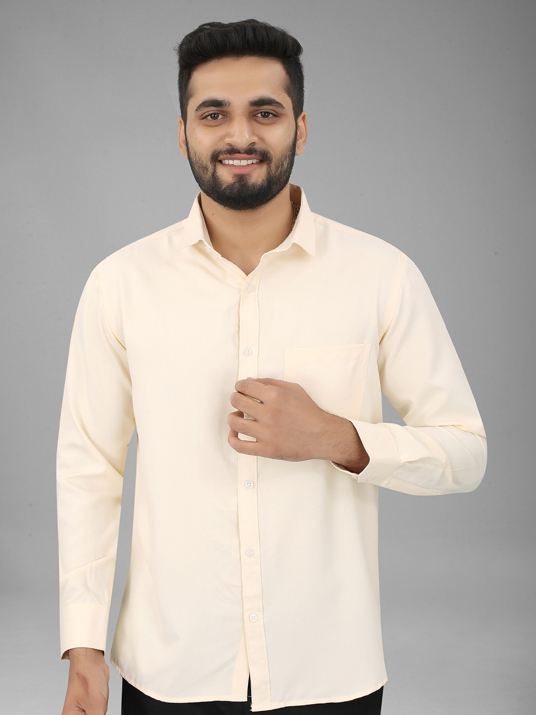 

N N ENTERPRISE Comfort Opaque Spread Collar Casual Shirt, Cream