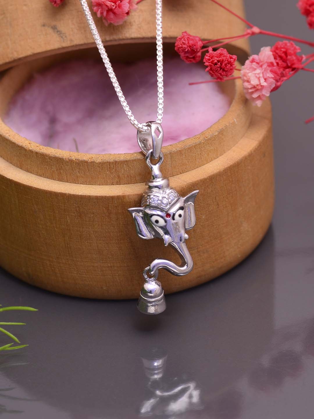 

Abhooshan Unisex 92.5 Sterling Silver Ganesha Charm Pendant With Chain