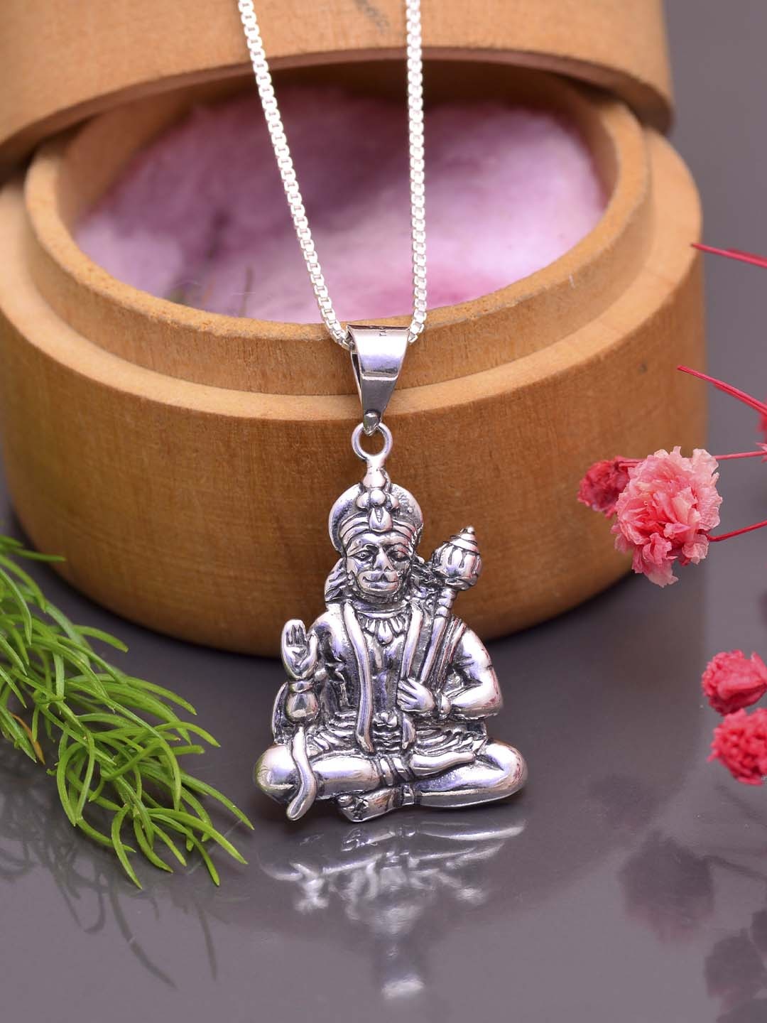 

Abhooshan Unisex Pure 92.5 Sterling Silver Hanuman Shaped Pendant With Chain
