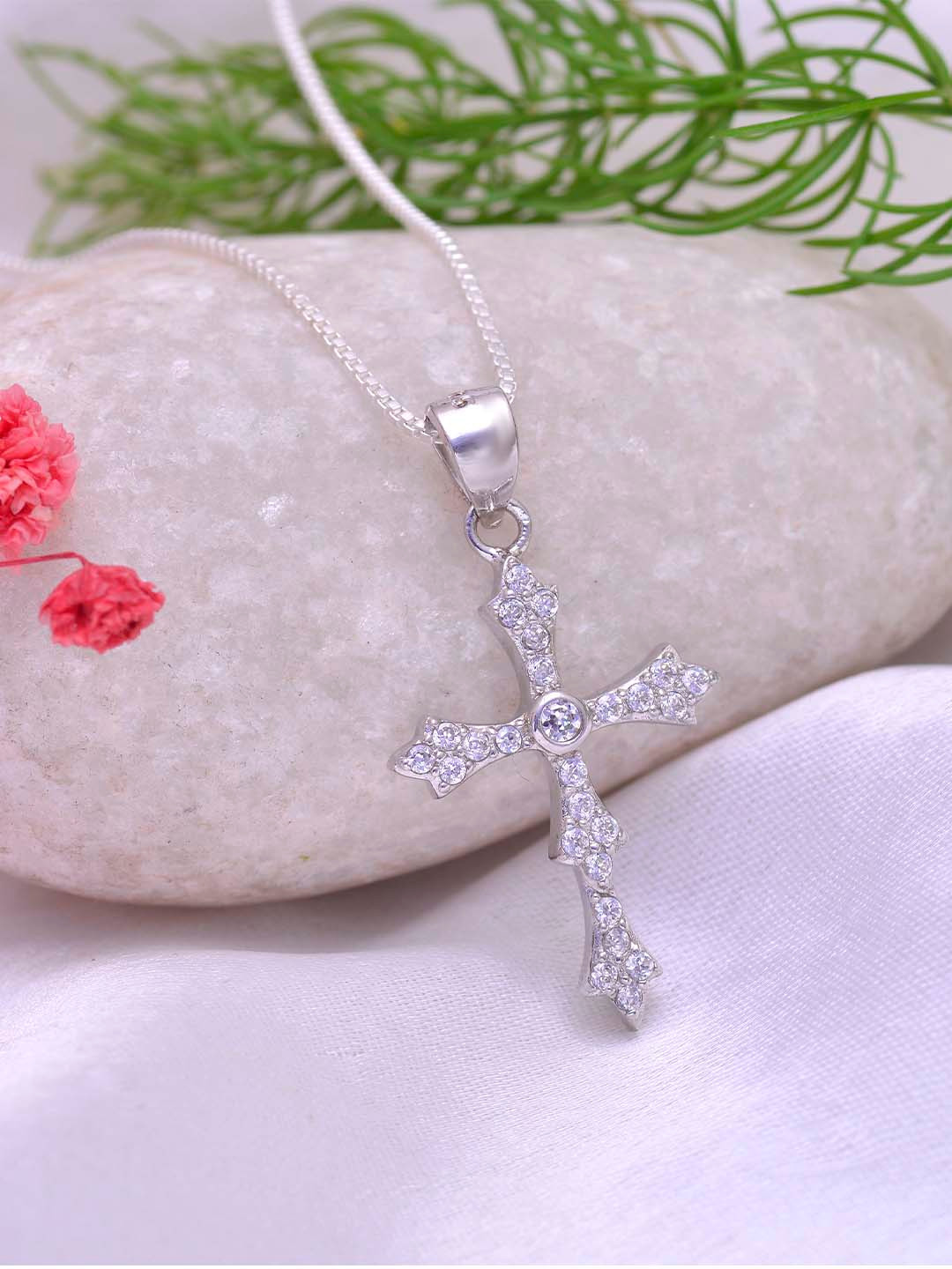 

Abhooshan Unisex Pure 92.5 Sterling Silver Holy Cross Shaped CZ-Studded Pendant With Chain