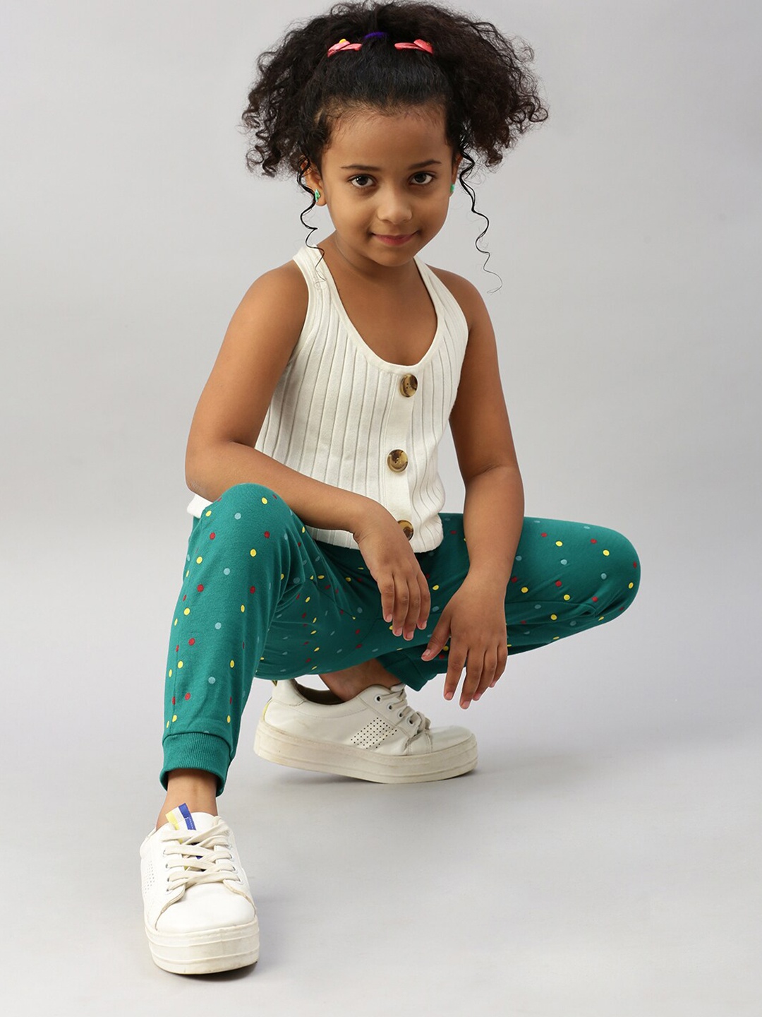 

PIPIN Girls Polka Dots Printed Regular Fit Cotton Joggers, Green