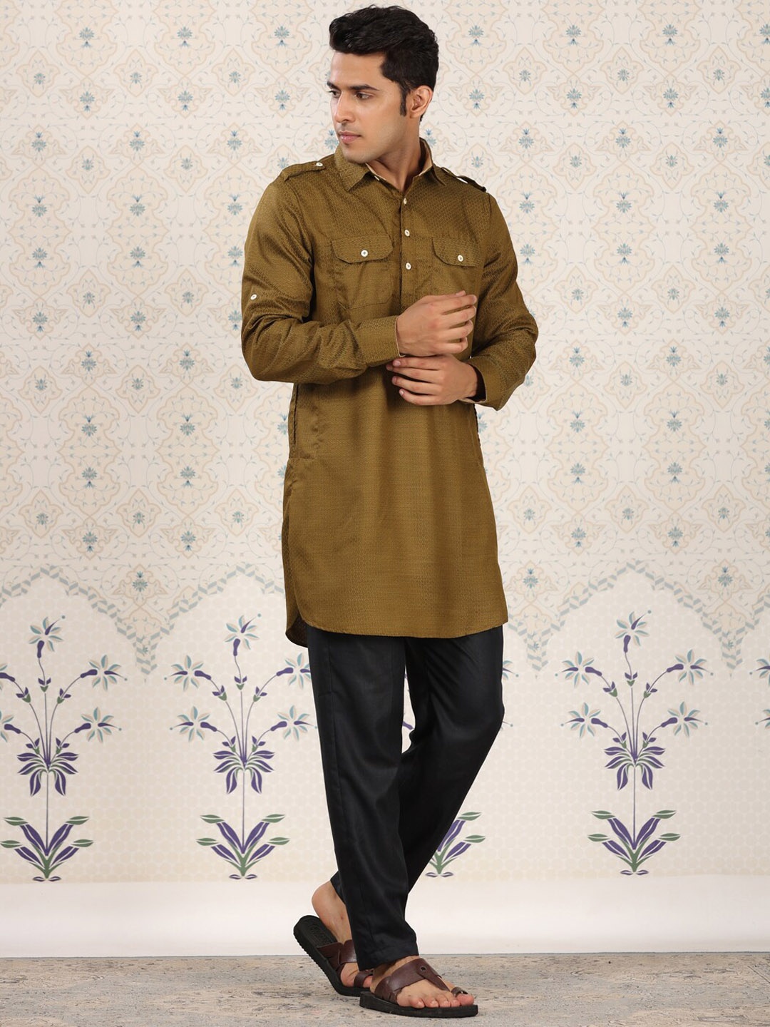 

Ode by House of Pataudi Pathani Kurta With Salwar, Green