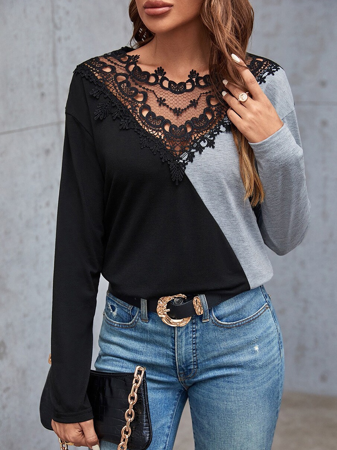 

BoStreet Black Colourblocked Lace Inserts Top