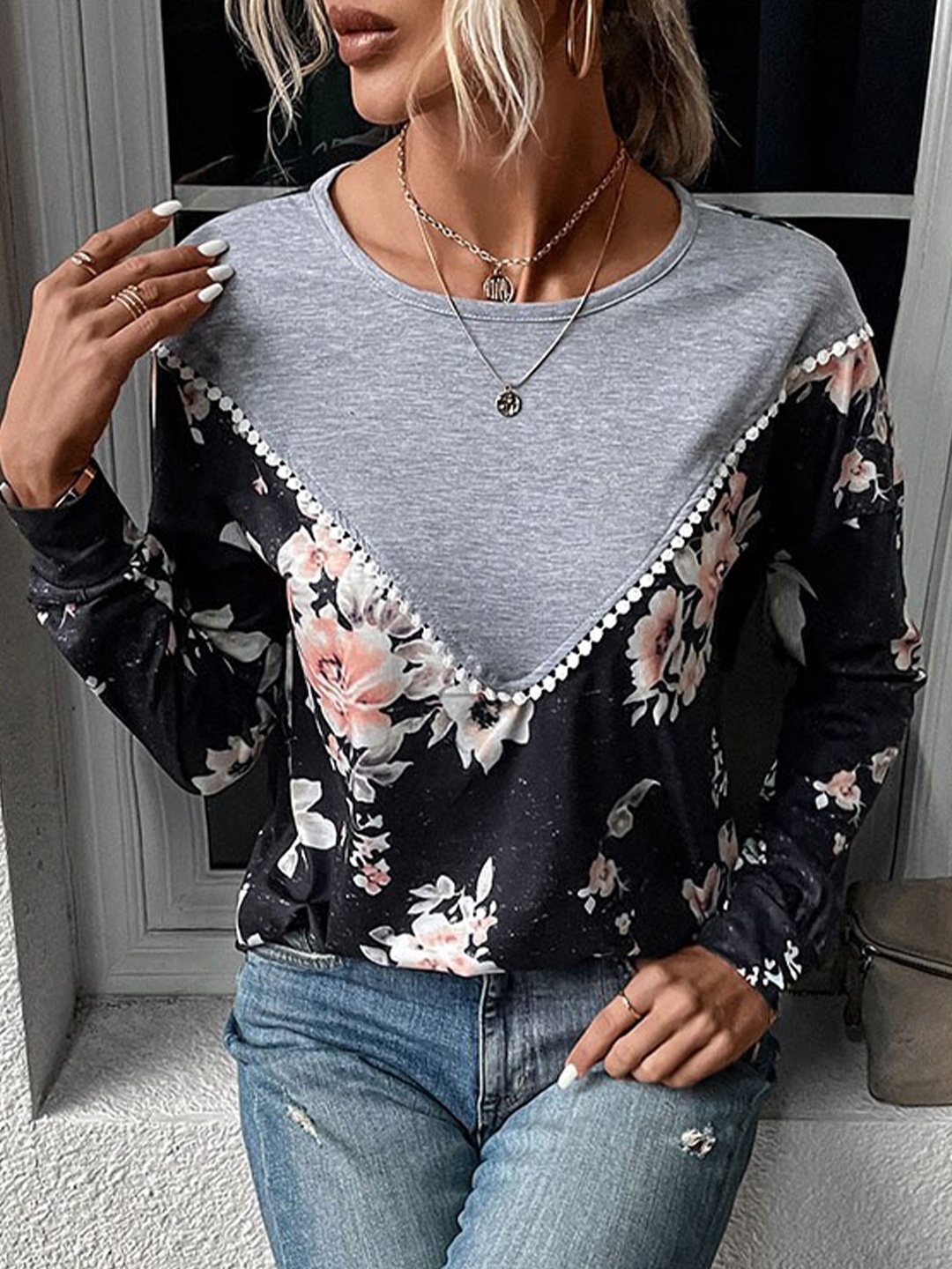 

StyleCast Floral Printed Cuffed Sleeves Top, Black