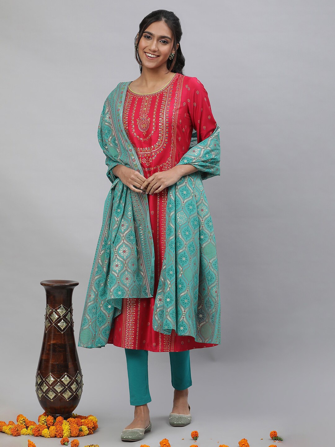 

AURELIA Ethnic Motifs Printed Dupatta, Green