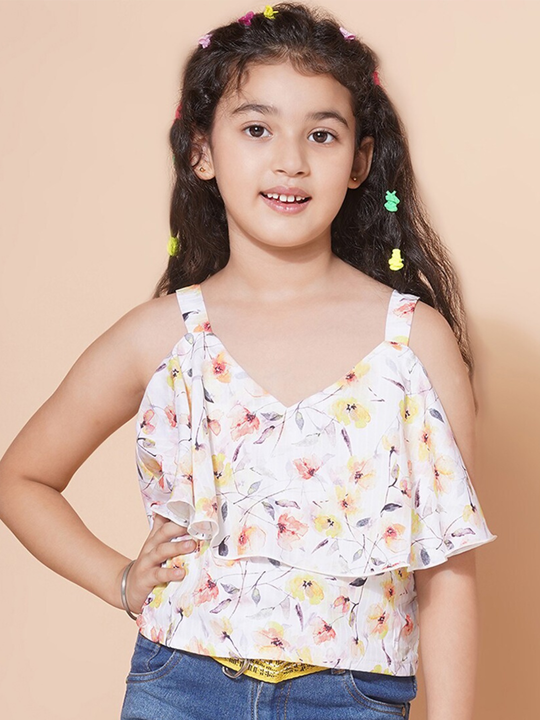 

Aj DEZInES Girls Printed Top with Shorts, White