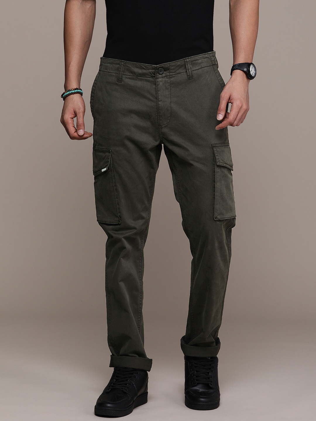 

FORCE IX Men Mid-Rise Cargos, Charcoal