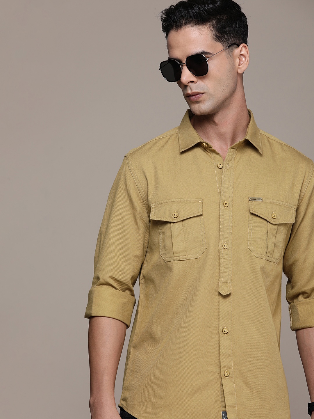 

FORCE IX Solid Pure Cotton Spread Collar Casual Shirt, Khaki