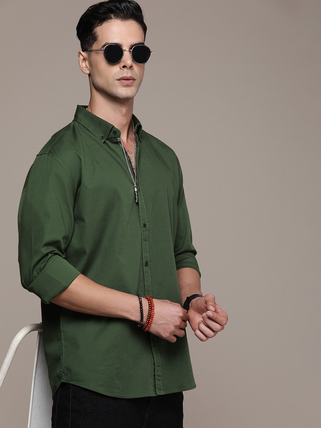 

FORCE IX Solid Button-Down Collar Regular Fit Casual Shirt, Green