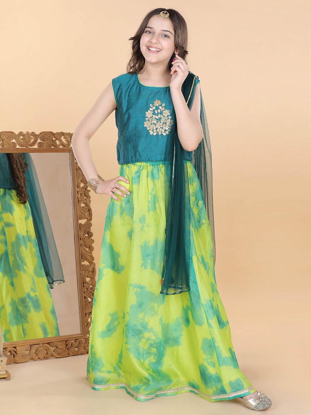 

Aj DEZInES Girls Embroidered Zardozi Ready to Wear Lehenga Choli With Dupatta, Green