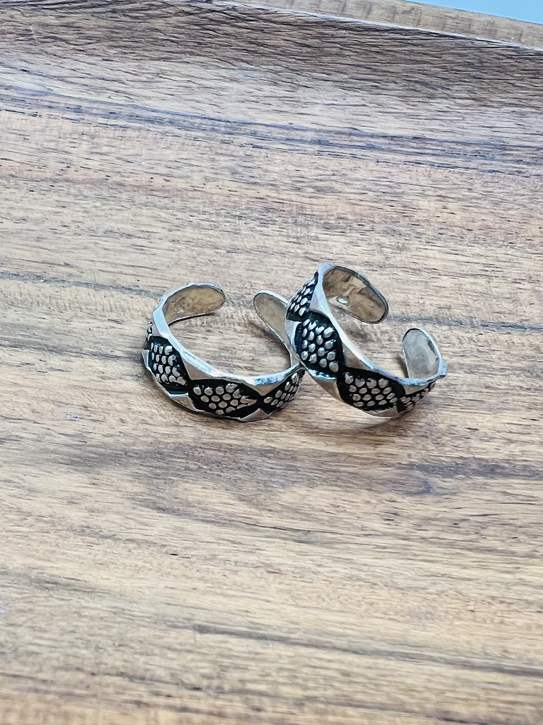 

Arte jewels Set Of 2 925 Sterling Silver Toe Rings