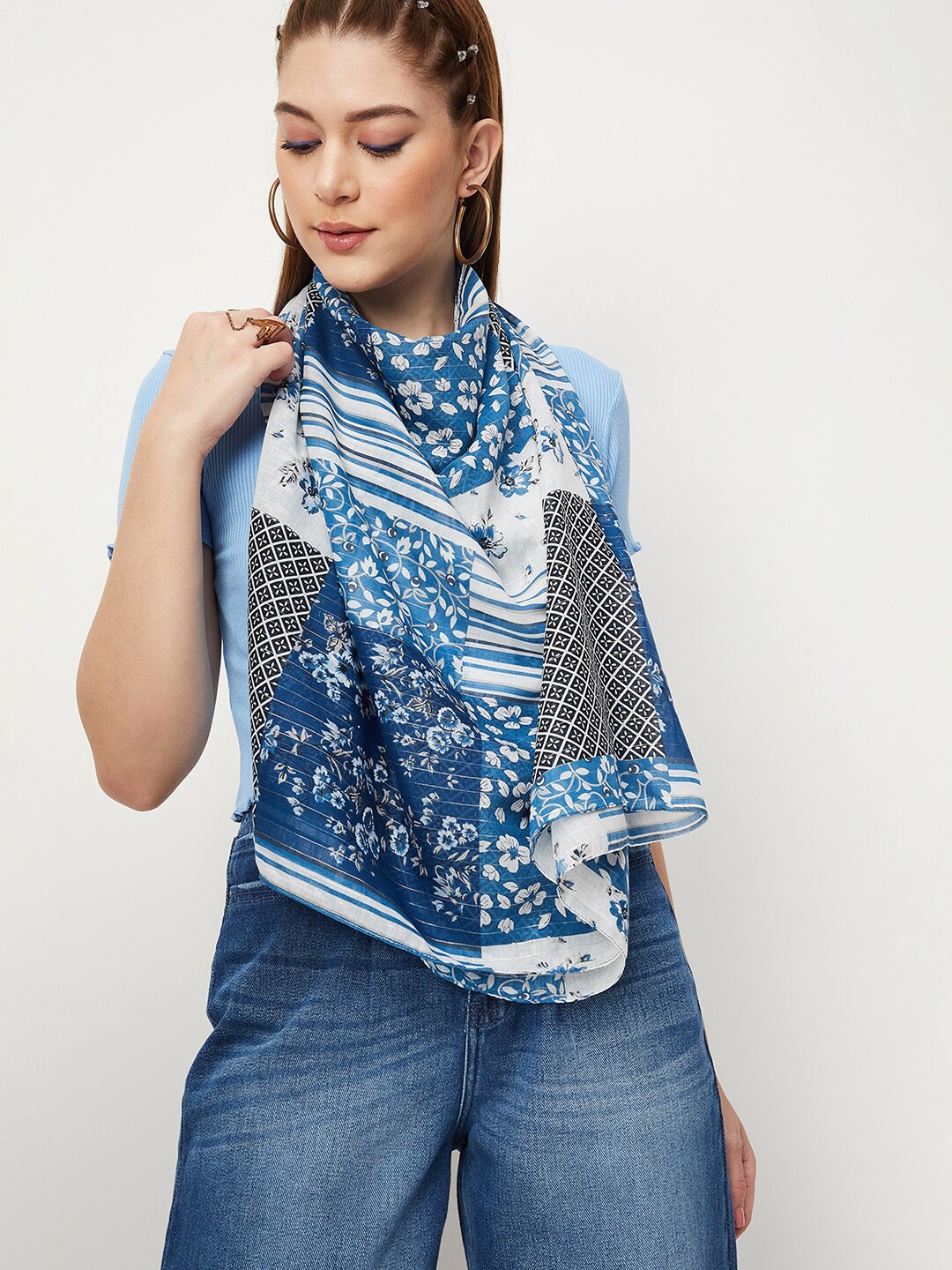 

max Women Printed Scarf, Grey